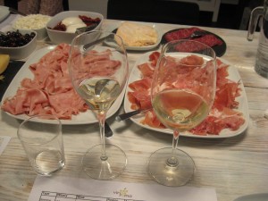 Wine tasting in Rome with Vino Roma: Wine and Food